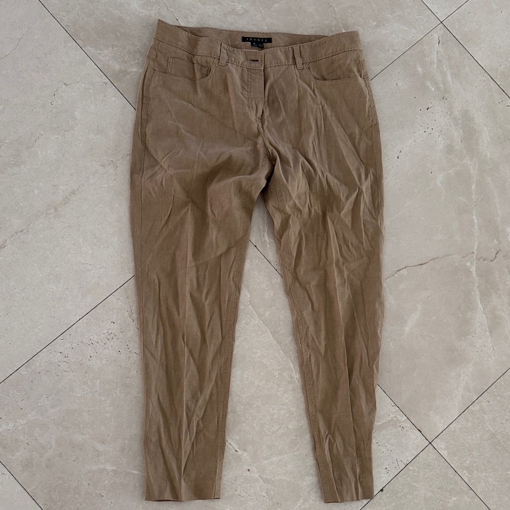 Theory Women’s Khaki Slim Chinos in Taupe